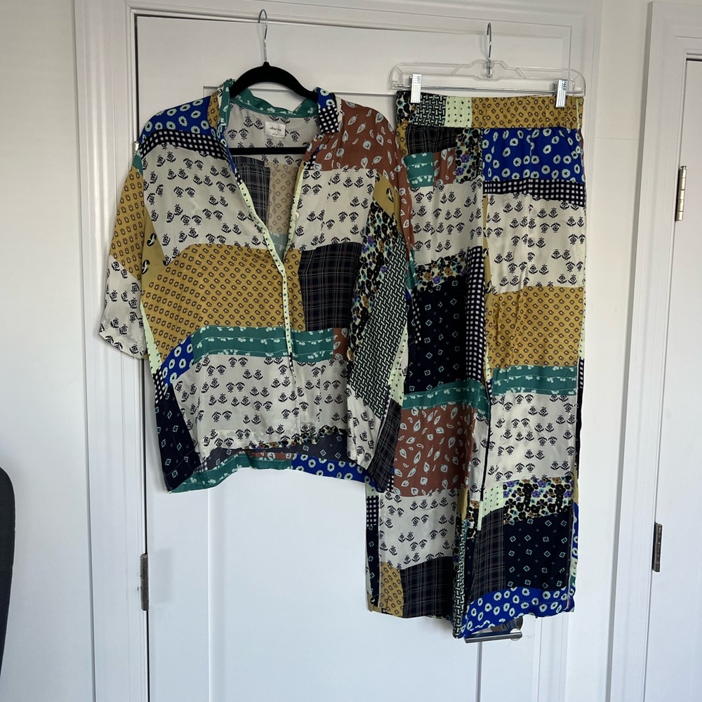 Aritzia Wilfred Bottoms to matching set